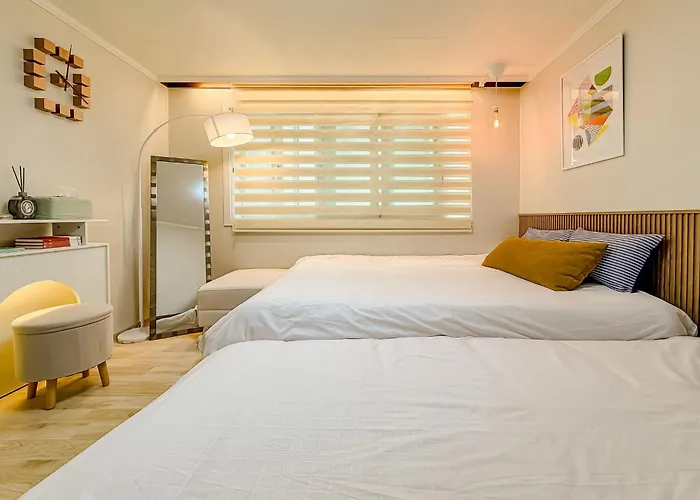 Cozy Near Gwangheungchang Station, Hongdae 5 Minutes,seongsu 15minutes * ソウル特別市