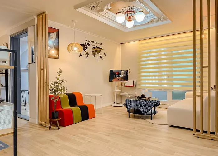 Cozy Near Gwangheungchang Station, Hongdae 5 Minutes,seongsu 15minutes